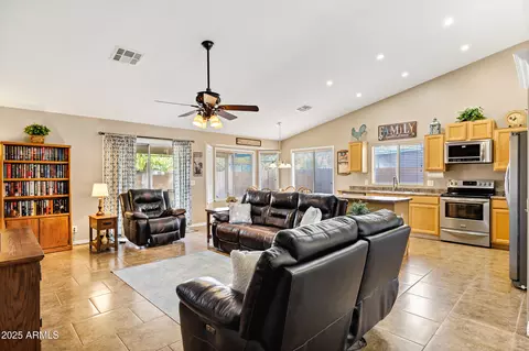 Living - 2864 E Pony Ct, Gilbert, AZ 85295 photo 1 of 1
