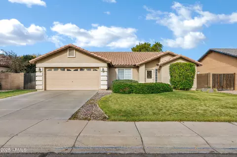 2864 E Pony Ct, Gilbert, AZ 85295