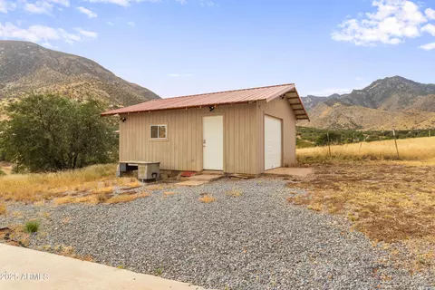 5778 E Mountain View Rd, Hereford, AZ 85615 photo 13