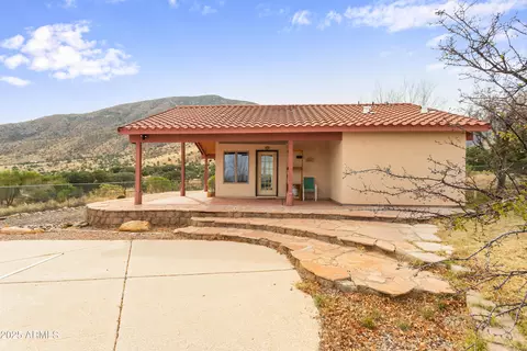 5778 E Mountain View Rd, Hereford, AZ 85615