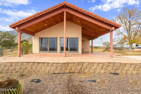5778 E Mountain View Rd, Hereford, AZ 85615 photo 2