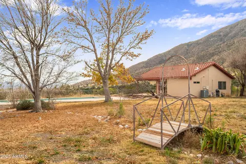 5778 E Mountain View Rd, Hereford, AZ 85615 photo 5