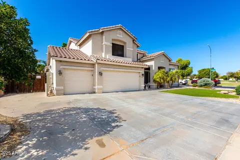 Exterior - 4530 E Decatur St, Mesa, AZ 85205 photo 2 of 8