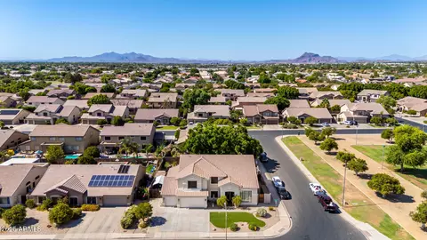 View/Area - 4530 E Decatur St, Mesa, AZ 85205 photo 2 of 8