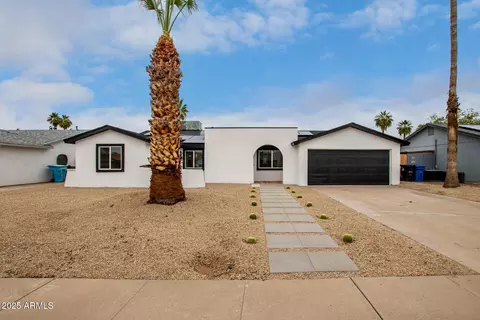 3774 Evans Dr, Phoenix, AZ 85032 photo 2