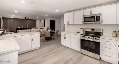 3774 Evans Dr, Phoenix, AZ 85032 photo 8