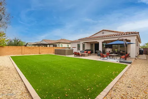 Exterior - 4502 S Eastern Run, Mesa, AZ 85212 photo 8 of 10