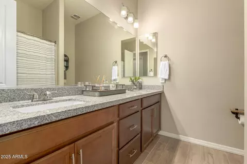 Bath - 4502 S Eastern Run, Mesa, AZ 85212 photo 2 of 2