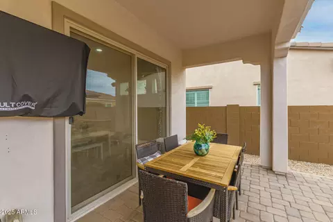 Exterior - 4502 S Eastern Run, Mesa, AZ 85212 photo 4 of 10