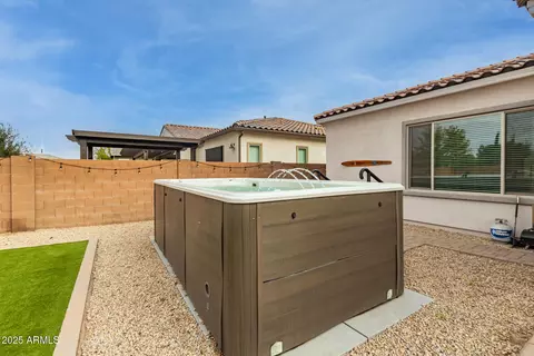 Exterior - 4502 S Eastern Run, Mesa, AZ 85212 photo 6 of 10