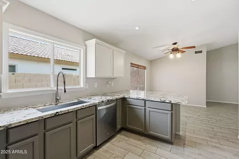 Kitchen - 5053 E Harmony Ave, Mesa, AZ 85206 photo 5 of 5