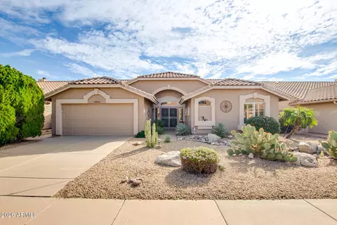 8935 W Kerry Ln, Peoria, AZ 85382