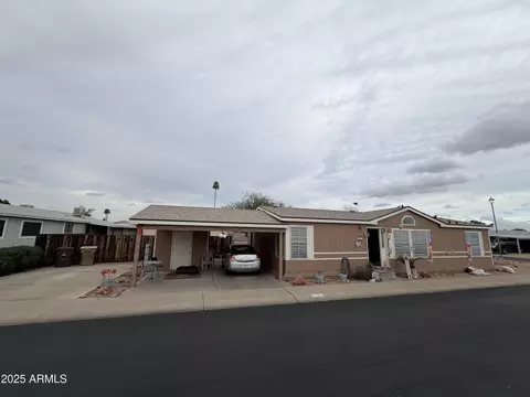 11275 N 99th Ave #223, Peoria, AZ 85345