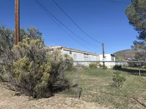 414 Mckinley Ave, Bisbee, AZ 85603 photo 2
