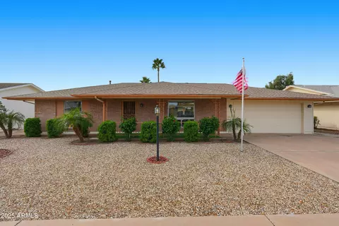 10331 W Twin Oaks Dr, Sun City, AZ 85351