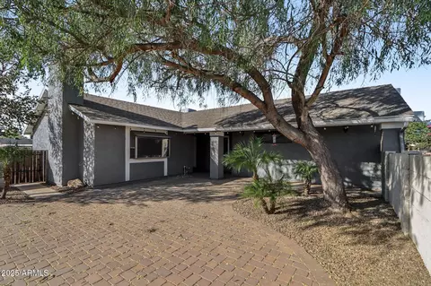 Exterior - 2148 W Inlet Loop, Mesa, AZ 85202 photo 5 of 6
