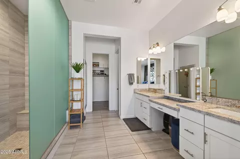 Bath - 2858 E Spring Wheat Ct, Gilbert, AZ 85296 photo 1 of 6