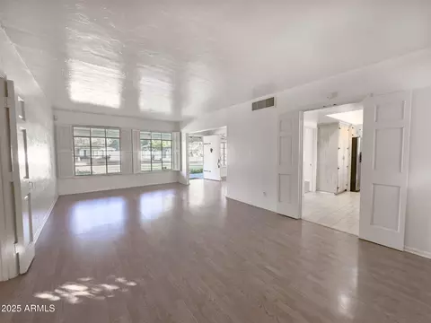 41 E Myrtle Ave, Phoenix, AZ 85020 photo 20