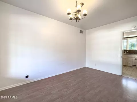 41 E Myrtle Ave, Phoenix, AZ 85020 photo 9