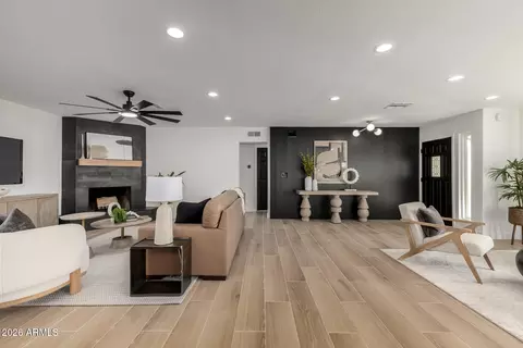 5040 E Columbine Dr, Scottsdale, AZ 85254