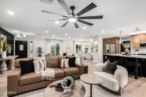 5040 E Columbine Dr, Scottsdale, AZ 85254