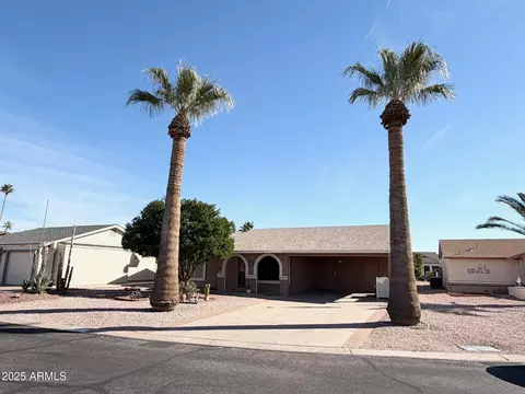 923 S Ember Cir, Mesa, AZ 85208