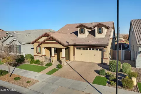 2527 S Quaintance St, Gilbert, AZ 85295