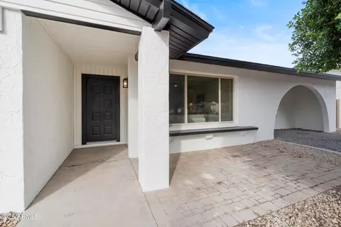 Exterior - 2116 E Colgate Dr, Tempe, AZ 85283 photo 5 of 5