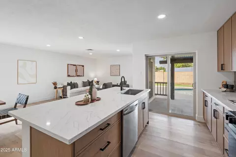 Kitchen - 2116 E Colgate Dr, Tempe, AZ 85283 photo 3 of 5