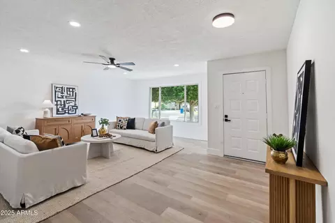 Living - 2116 E Colgate Dr, Tempe, AZ 85283 photo 2 of 3