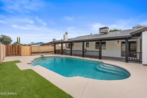 Exterior - 2116 E Colgate Dr, Tempe, AZ 85283 photo 1 of 5