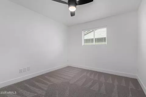 Bedroom - 2132 E Broadmor Dr, Tempe, AZ 85282 photo 5 of 6