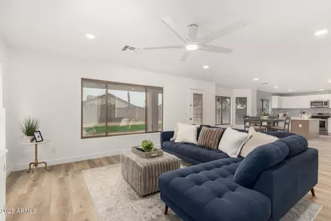 13021 W Crocus Dr, El Mirage, AZ 85335