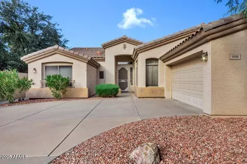 918 E Loma Vista St, Gilbert, AZ 85295