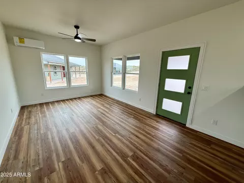1383 N Saddleback Cir, Tombstone, AZ 85638