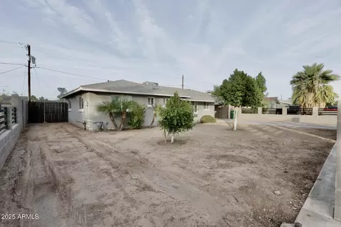Exterior - 634 E Millett Ave, Mesa, AZ 85204 photo 4 of 4
