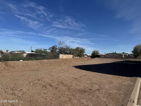 820 E Chipman Rd #1, Phoenix, AZ 85040