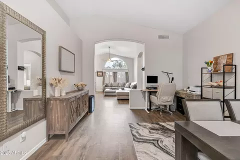 Entry Way - 316 E Laredo Ave, Gilbert, AZ 85296 photo 2 of 3