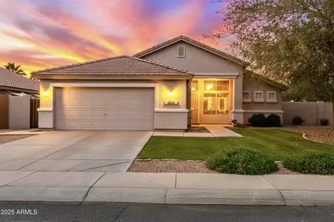 316 E Laredo Ave, Gilbert, AZ 85296