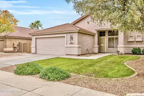 Exterior - 316 E Laredo Ave, Gilbert, AZ 85296 photo 2 of 4