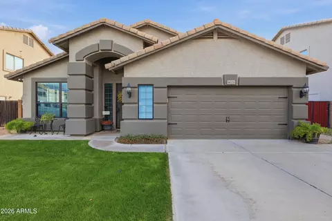 9025 W Runion Dr, Peoria, AZ 85382