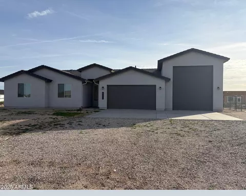 20273 W Wolf St, Litchfield Park, AZ 85340