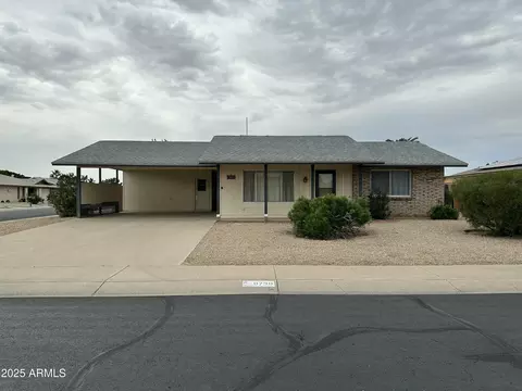 9730 W Hassayampa Dr, Sun City, AZ 85373