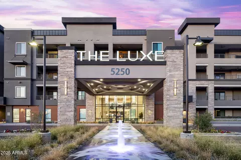 5250 E Deer Valley Dr #303, Phoenix, AZ 85054