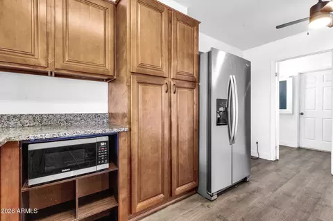 Kitchen - 2024 E Rice Dr, Tempe, AZ 85283 photo 5 of 7