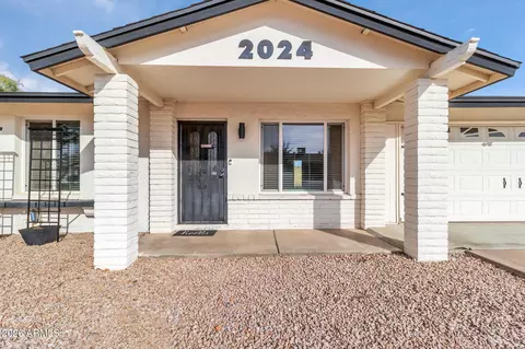 Exterior - 2024 E Rice Dr, Tempe, AZ 85283 photo 1 of 8
