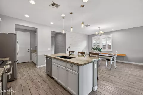 Entry Way - 10603 E Wavelength Ave, Mesa, AZ 85212 photo 1 of 2