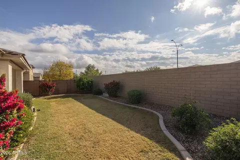 Exterior - 10603 E Wavelength Ave, Mesa, AZ 85212 photo 8 of 11