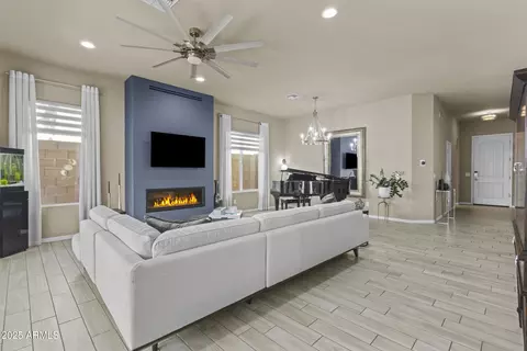 14200 W Village Pkwy #2046, Litchfield Park, AZ 85340