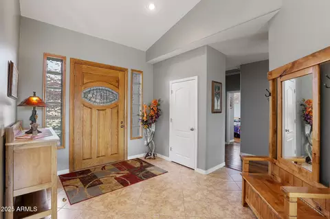 Entry Way - 611 E Hunter Dr, Payson, AZ 85541 photo 1 of 2